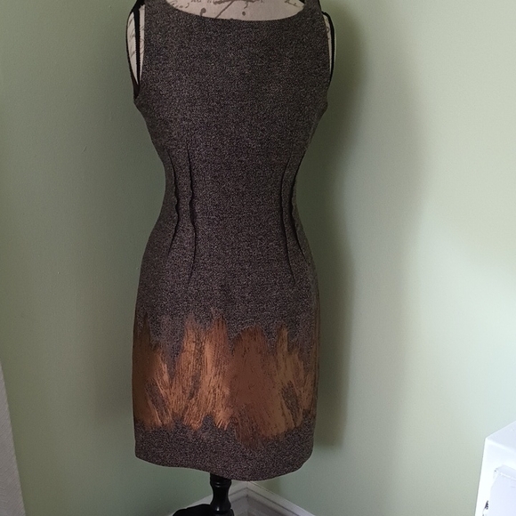 Amy Matto Brown & Cream Textured Sleeveless Sheath Dress Sz 8 Classic Buiness - Picture 1 of 8